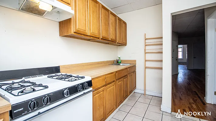 Rented by Nooklyn NYC LLC | media 5