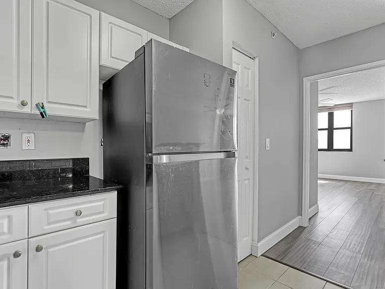 651 Okeechobee Blvd #403 — Photo 18