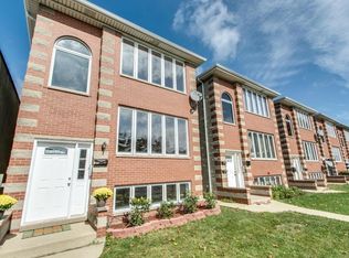 5846 W Addison St, Chicago, IL 60634