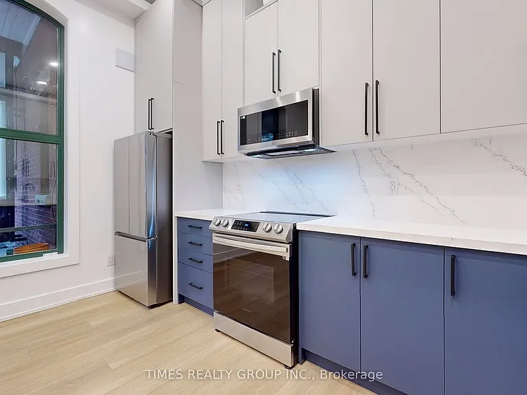 71 Gloucester St — Photo 17