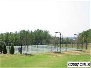 5th image of 4001 Deer Park Ln