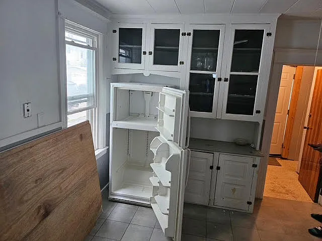 526 Niagara St #1 — Photo 3