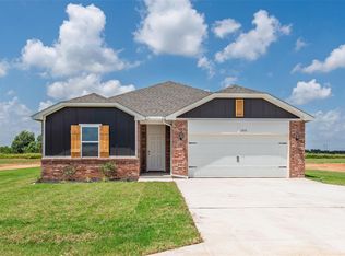 1018 Prairie Dr, Tuttle, OK 73089