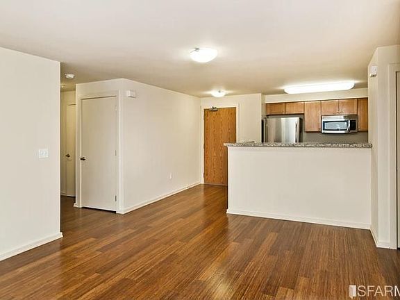 3rd image of 601 Alabama St Unit 306