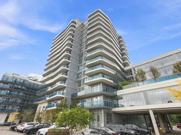 9471 Yonge St #635, Richmond Hill, ON L4C 0Z5