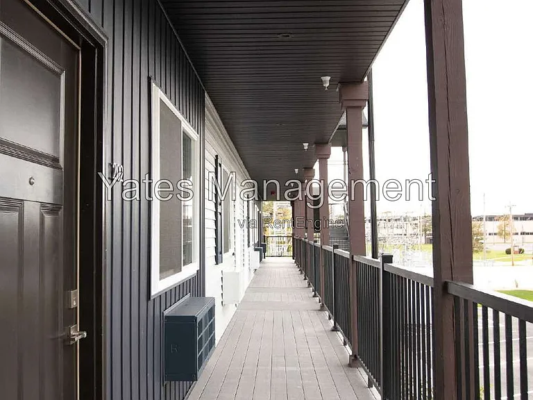 411 W McPherson Ave #203 — Photo 34