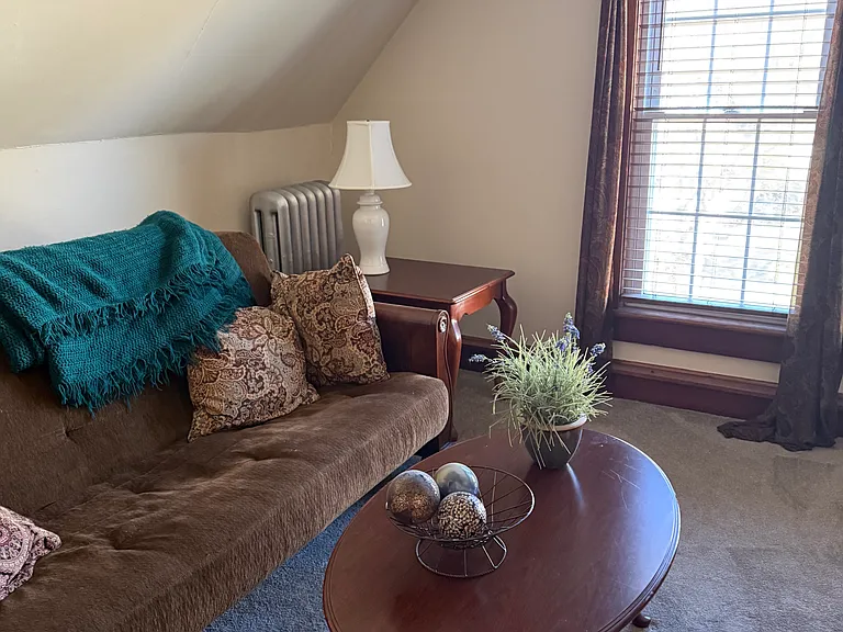 944 Woodlawn St #3 — Photo 3