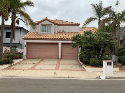 3392 Venture Dr, Huntington Beach, CA, 92649