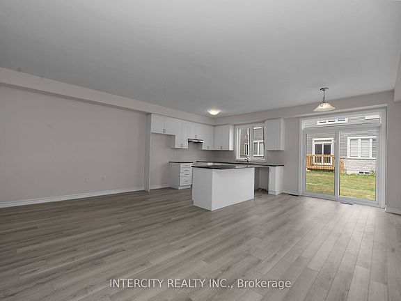 5th image of 71 Brown St Lot 48R