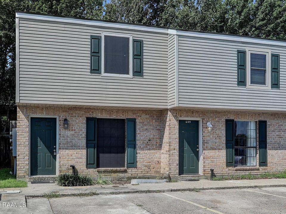1st image of 100 Winchester Dr APT 610