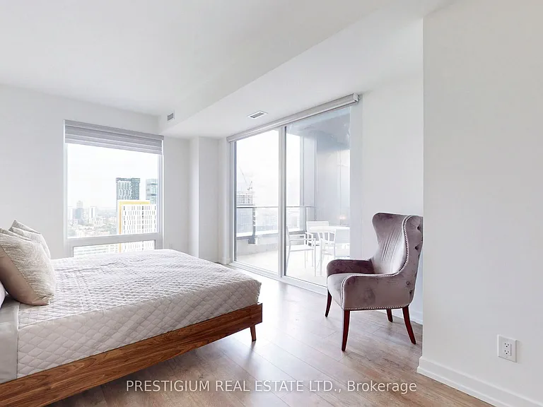 20 Edward St #Penthouse 02 — Photo 14
