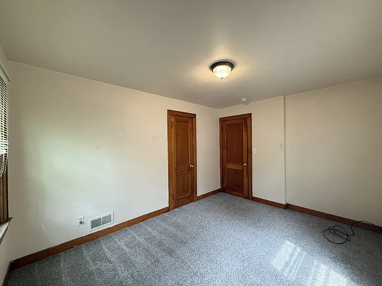 1514 Golden Ave — Photo 15
