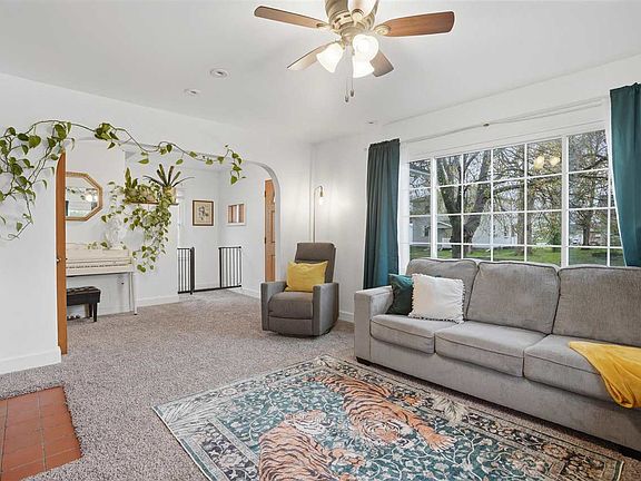 5th image of 505 N 2nd Ave