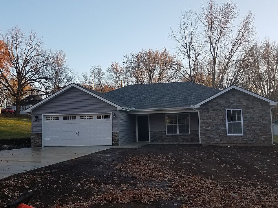 1st image of 3210 Doniphan Ave