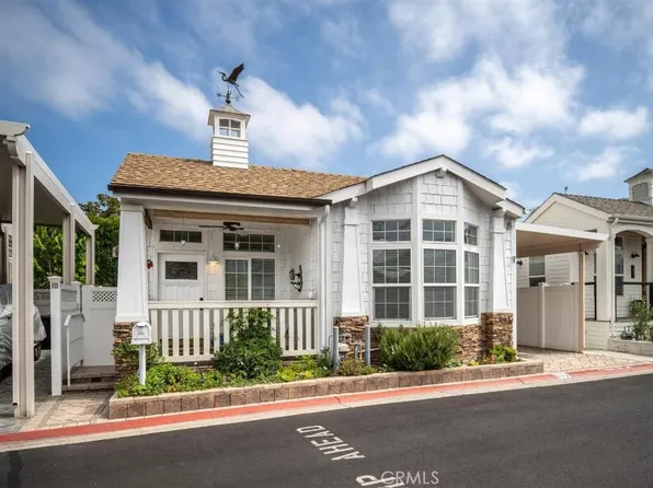 252 Mayflower Dr, Newport Beach, CA 92660