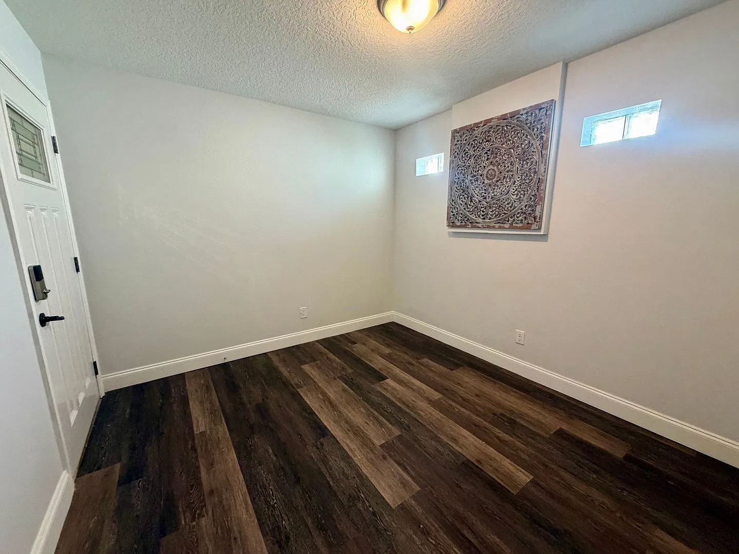 A Unique Urban Retreat-One Bedroom One Bath Studio — Photo 3