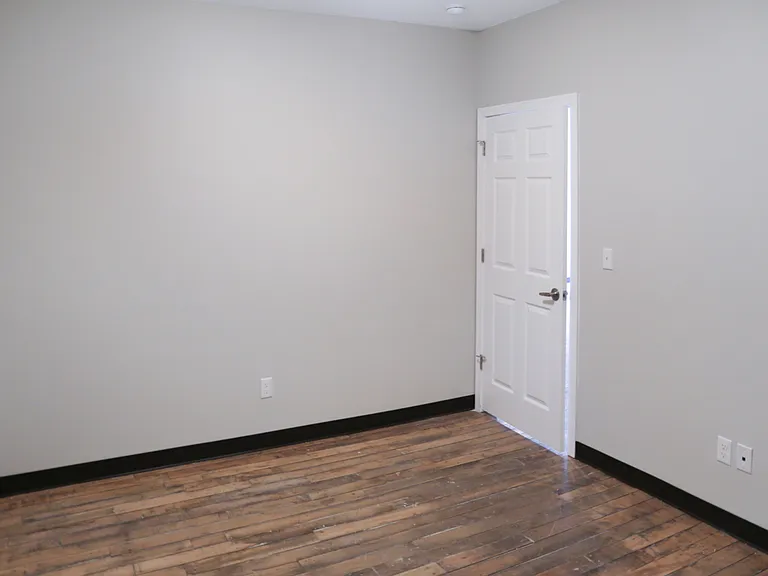 43 Railroad St #204 — Photo 11