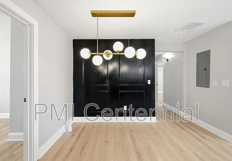 562 Gary Rd NW — Photo 14