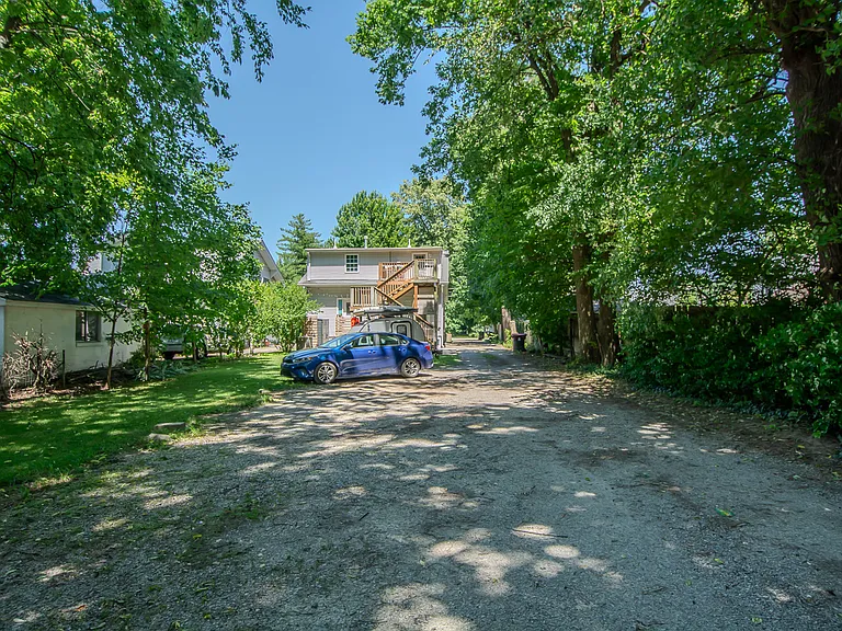 Pull-thru Drive (Rear of Lot)