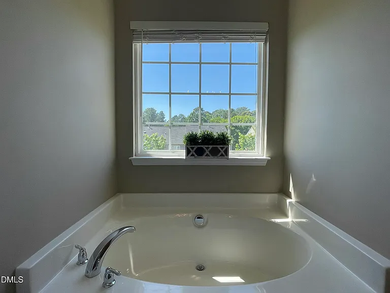 3531 Oneonta Ave — Photo 16