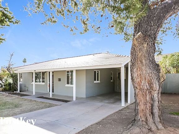 2nd image of 1923 W Keim Dr