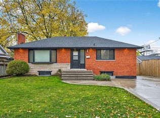 2298 Fassel Ave, Burlington, ON L7R 3P3