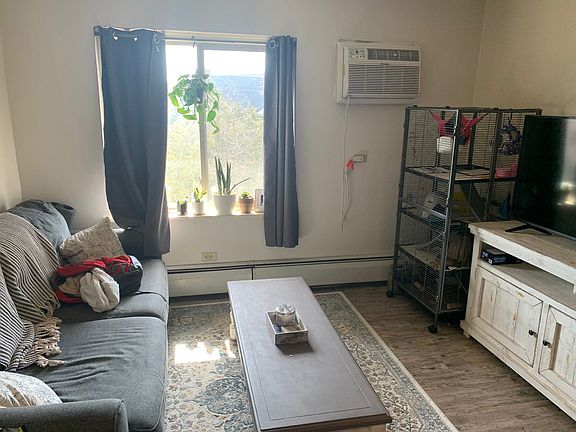 2nd image of 237 W Lakelawn Pl #17af4c77d