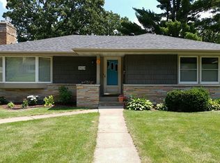 3924 Hampshire Ave N, Crystal, MN 55427