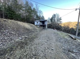 425 Canoe Creek Rd, Liberty, KY 42539