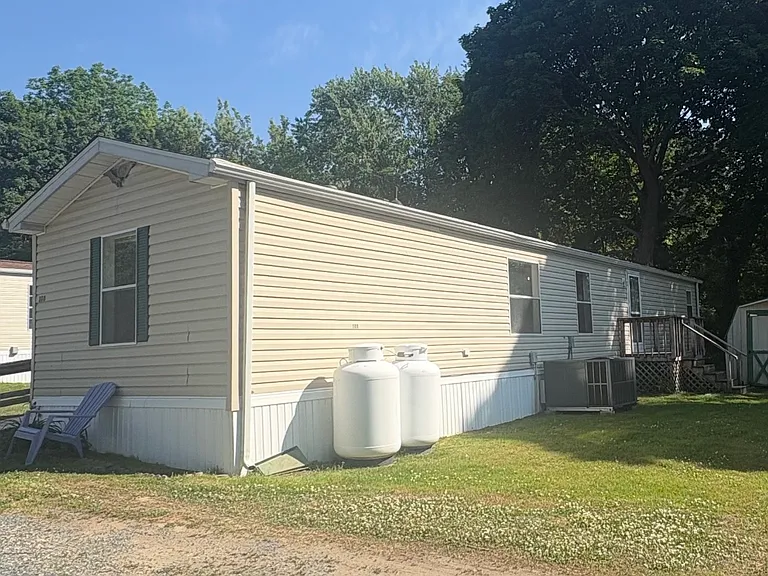 308 Hammond St — Photo 3