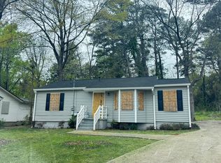 4262 Lindsey Dr, Decatur, GA 30035