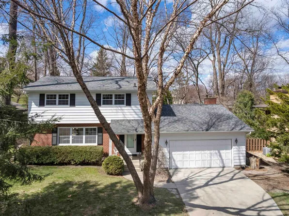 1407 Joyce Rd, Monona, WI 53716