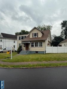 23 Trimble Ave, Clifton, NJ, 07011