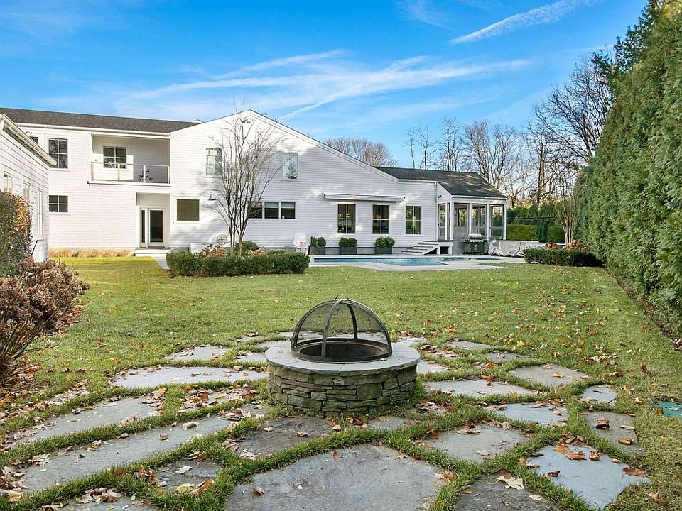 14 Oak Meadow Ln, Bellport, NY 11713 Zillow