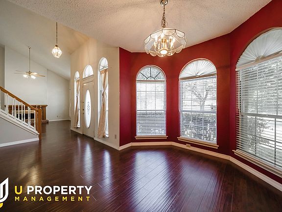 4th image of 1804 Chattham Ct