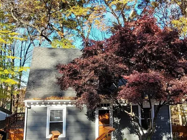 102 Slate Pl, Charlottesville, VA 22902