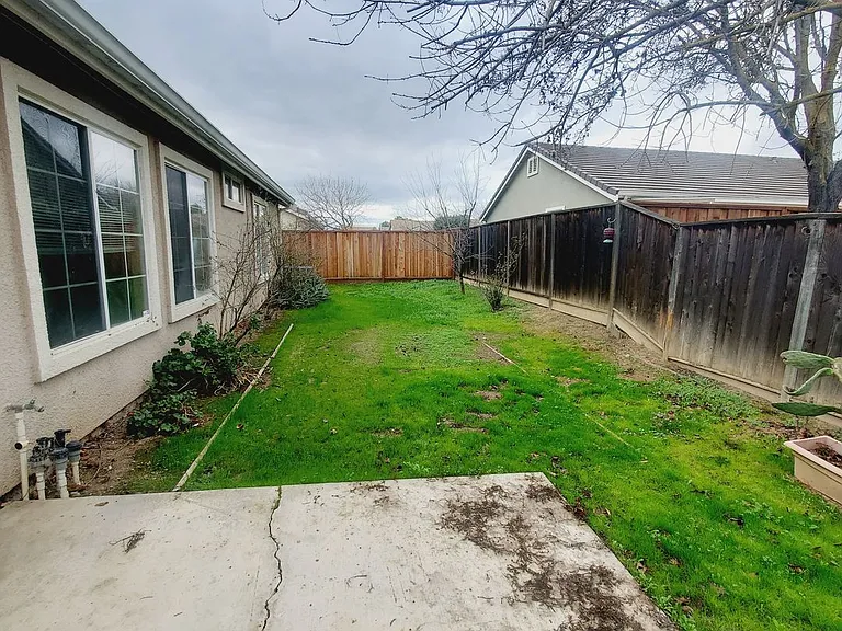 103 Bosk Ave — Photo 26