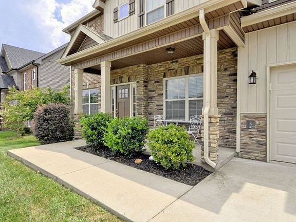 2nd image of 1340 Golden Eagle Way