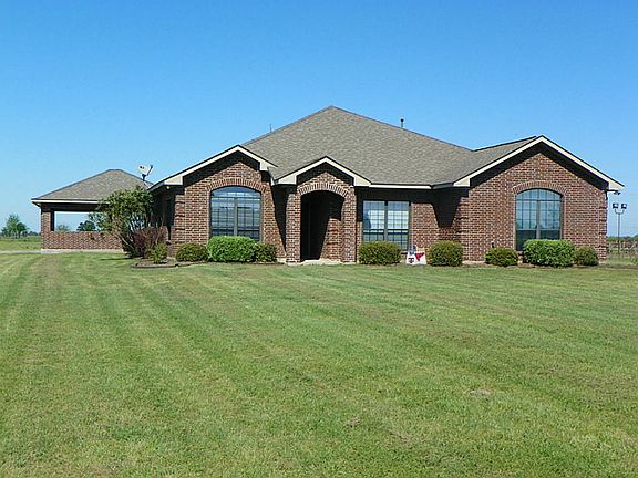 3rd image of 110 Cedar Creek Dr