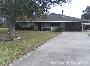 4201 Leonce Theriot Rd, New Iberia, LA 70560