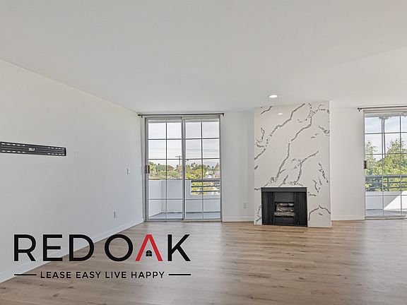 4th image of 4320 S Centinela Ave APT 303