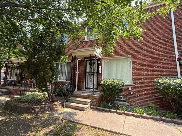 3515 Ewald Cir, Detroit, MI 48204