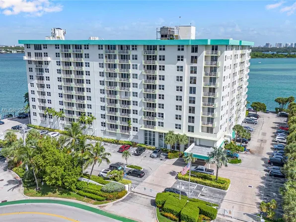 10350 W Bay Harbor Dr APT 5G, Bay Harbor Islands, FL 33154