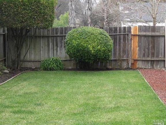 2nd image of 307 Brentwood Ct
