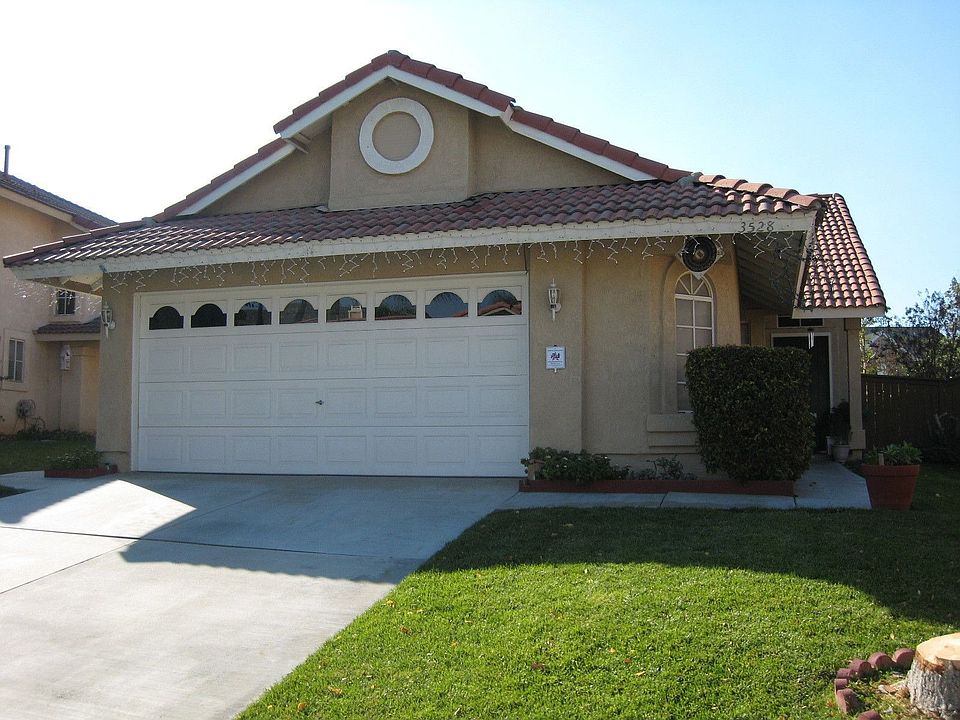 COMPLIMENTS OF PARK PLACE REAL ESTATE