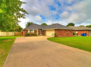 14820 Northwood Cir, Choctaw, OK 73020
