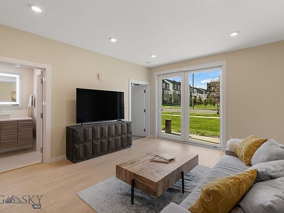3rd image of 476 Enterprise Blvd #117