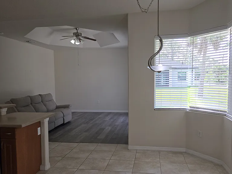 2600 Badger Ln — Photo 5