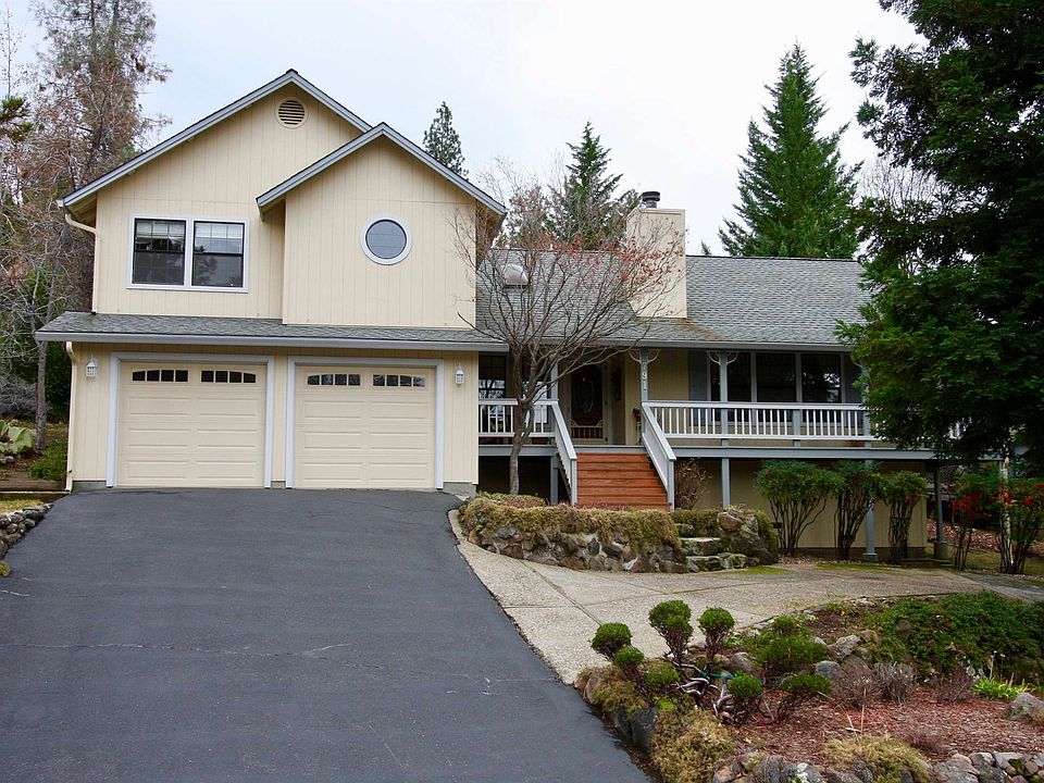 1st image of 791 Dogwood Dr