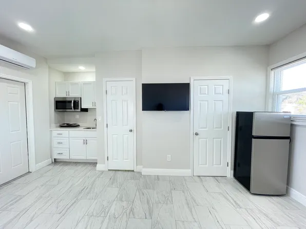(undisclosed Address), Orlando, FL 32807